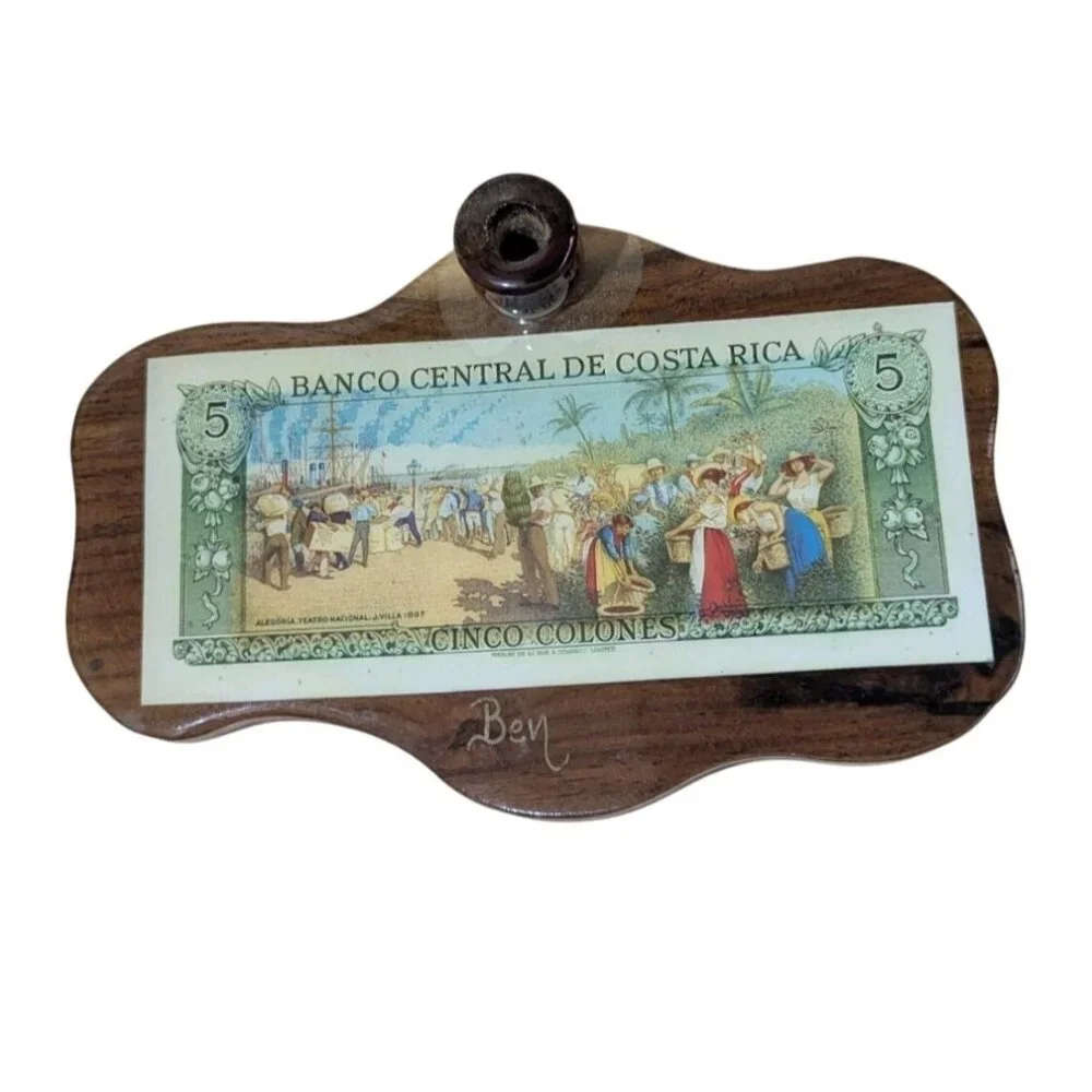 Wooden Costa Rica 5-Colones Souvenir Plaque With Pipe Holder Engraved “Ben” Vint